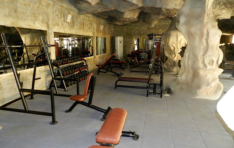 Caves Beach Resort Hurghada 5*