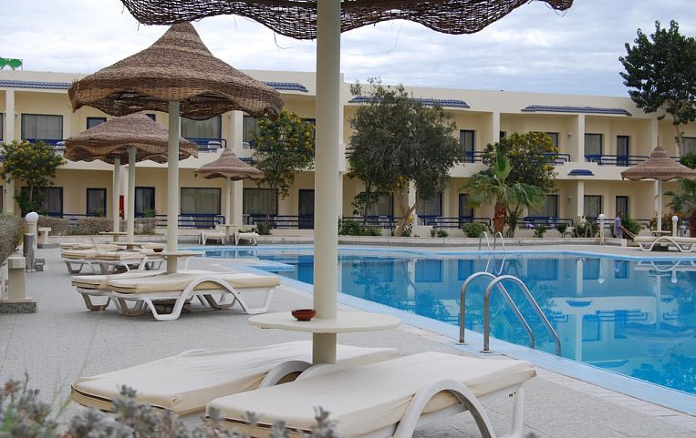 Cataract Resort 4*