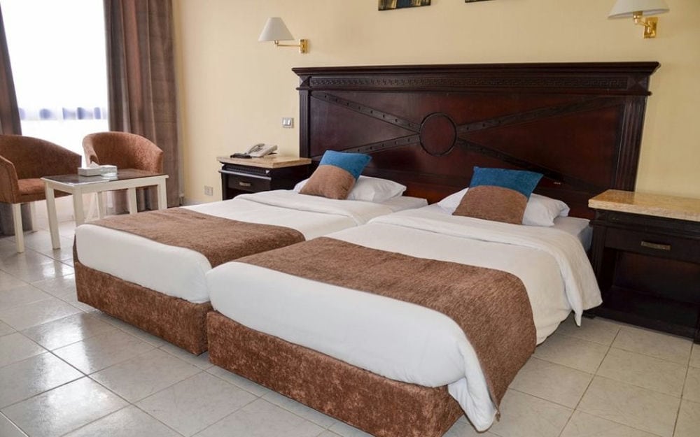 Cataract Resort 4*
