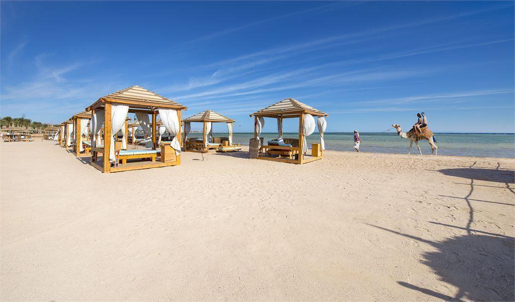 Amwaj Oyoun Resort And Casino 4*
