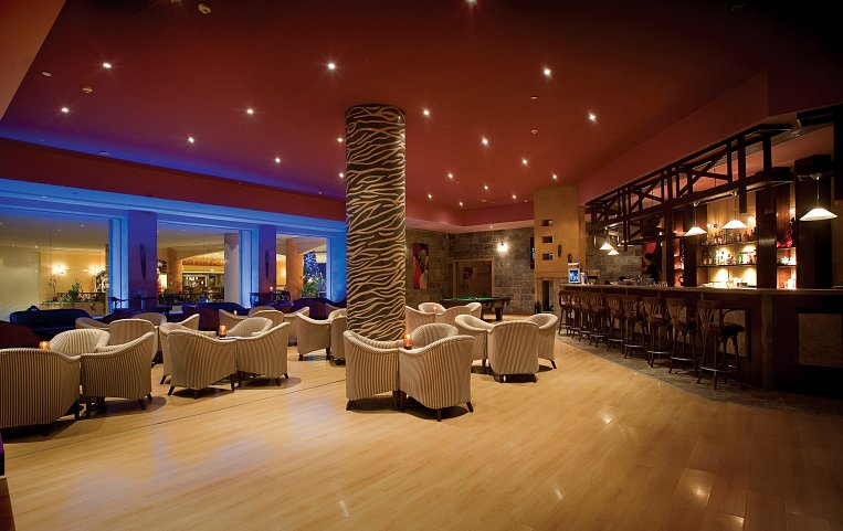Amwaj Oyoun Resort And Casino 4*