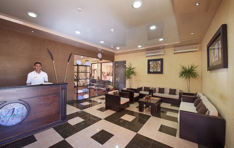 Amwaj Oyoun Resort And Casino 4*