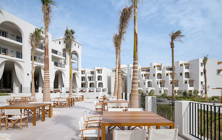 Serry Beach Resort 5*