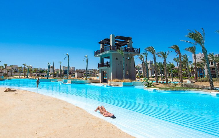 Pickalbatros Oasis Port Ghalib 5*