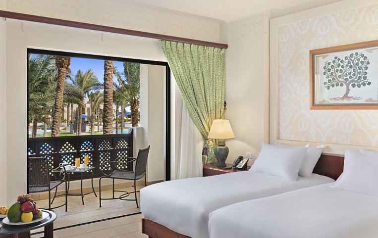 Pickalbatros Oasis Port Ghalib 5*