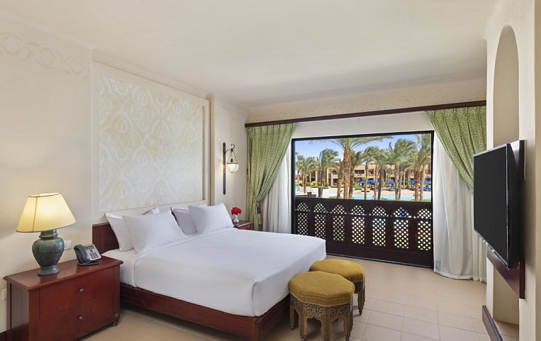 Pickalbatros Oasis Port Ghalib 5*