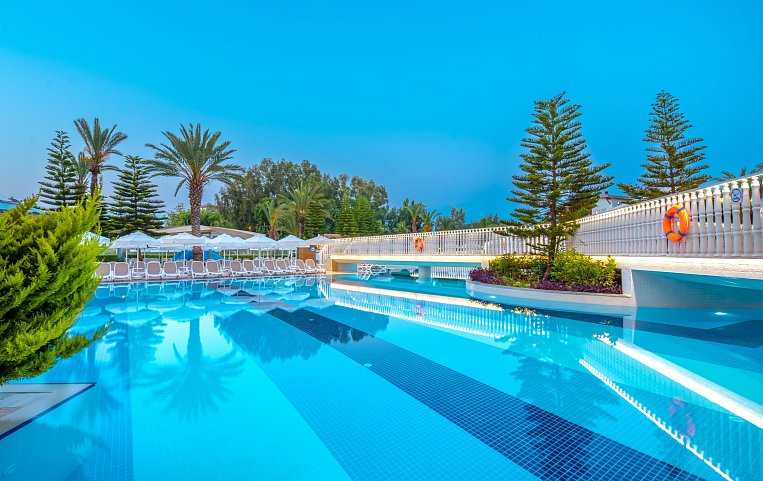 Sidemarin Kirman Premium (ex. Kirman Sidemarin Beach & Spa) 5*