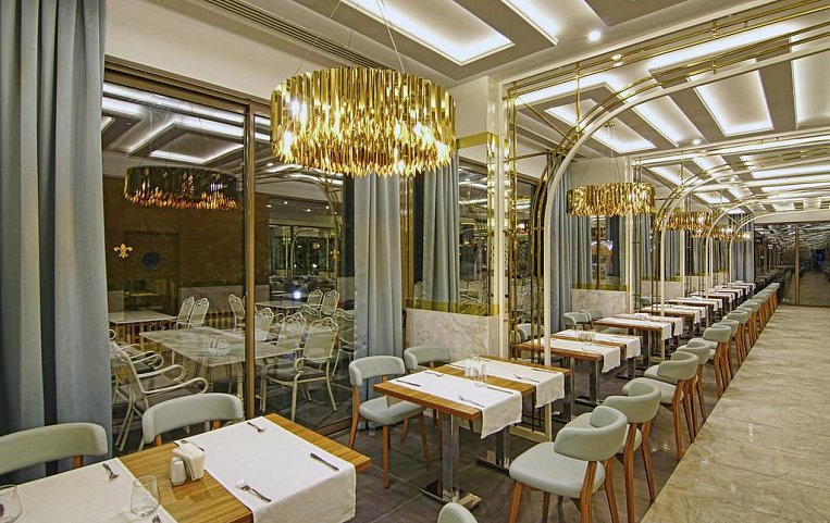 Queen's Park Tekirova 5*