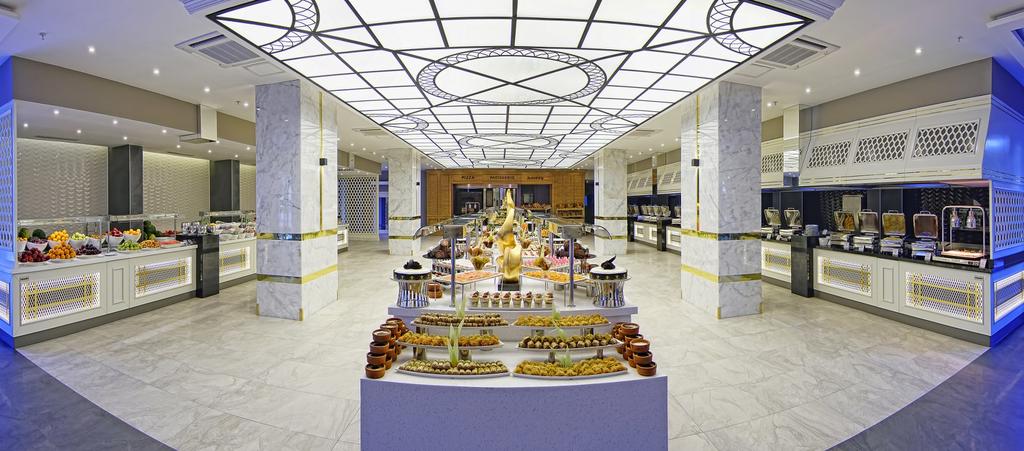 Queen's Park Tekirova 5*