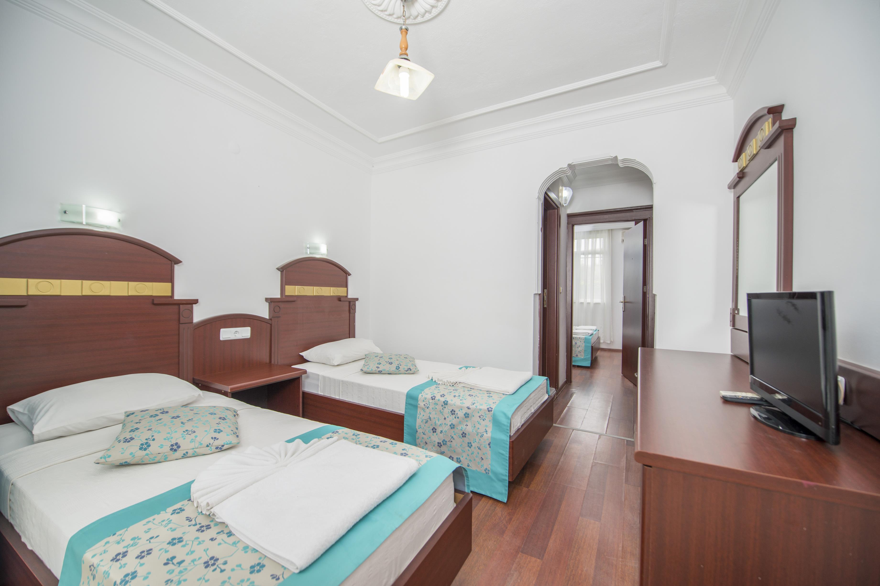 Sunberk Hotel 3*