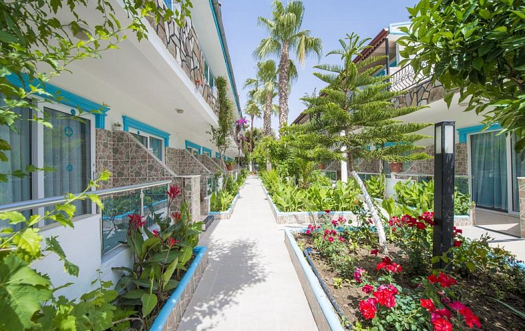 Sunberk Hotel 3*