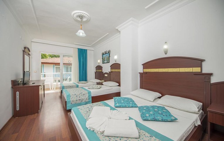 Sunberk Hotel 3*