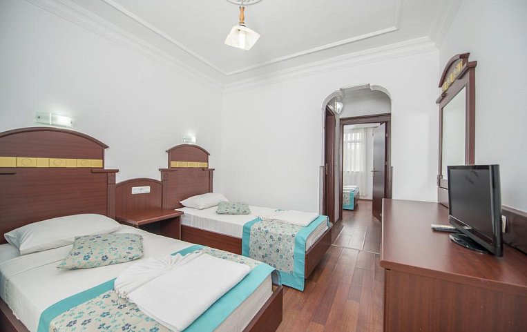Sunberk Hotel 3*