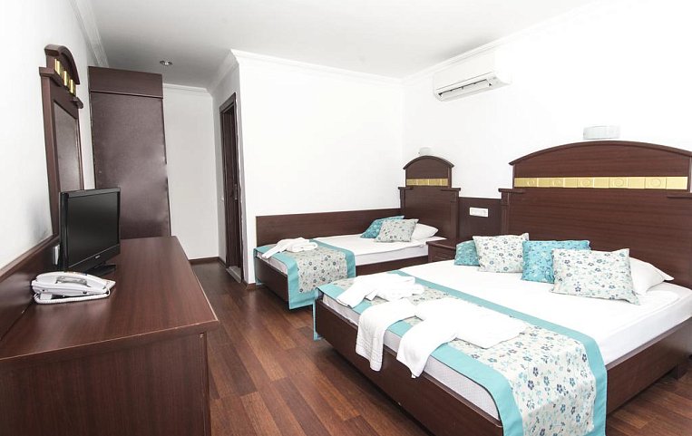 Sunberk Hotel 3*