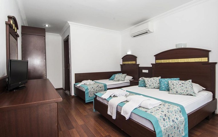 Sunberk Hotel 3*