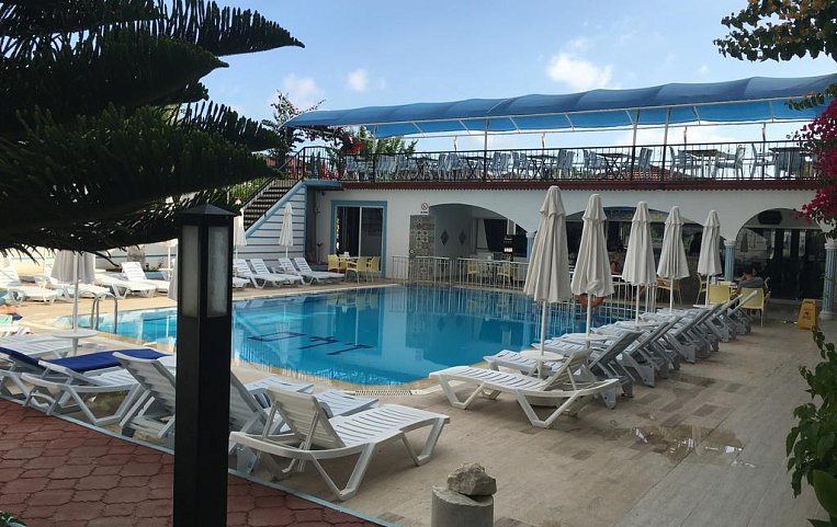 Sunberk Hotel 3*