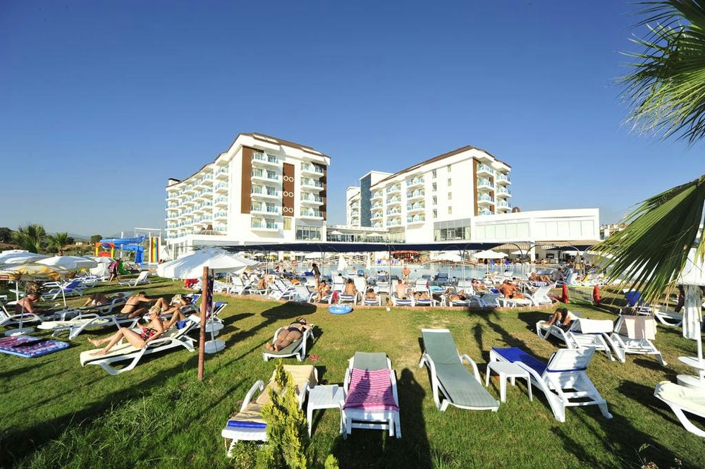 Cenger Beach Resort & Spa 5*