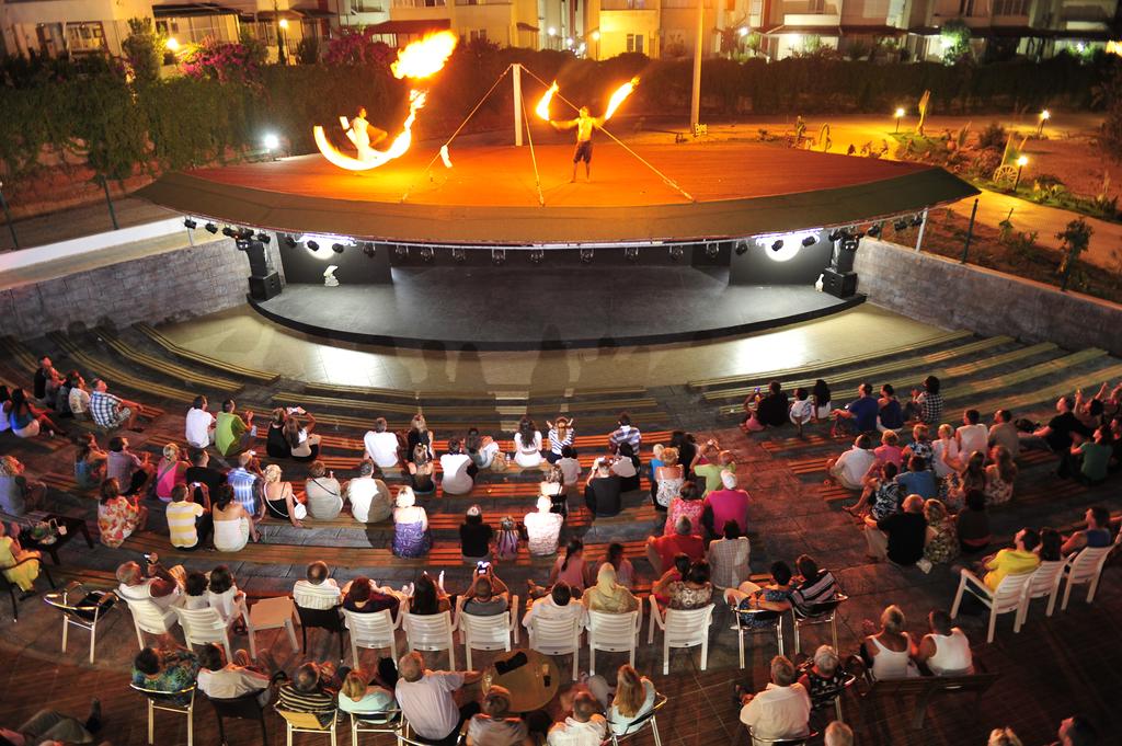 Cenger Beach Resort & Spa 5*
