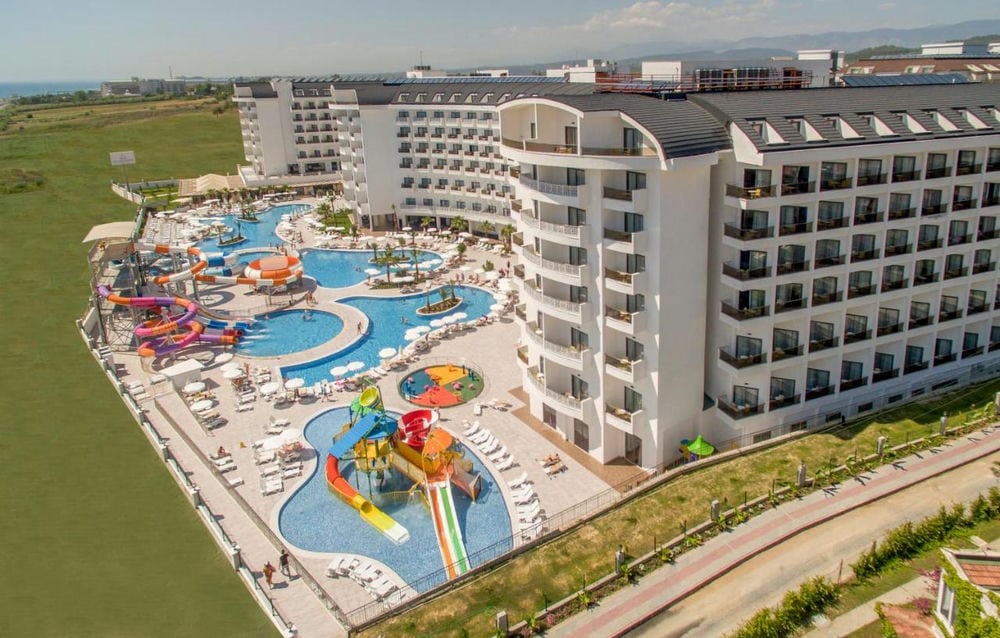 Calido Maris Hotel 5*
