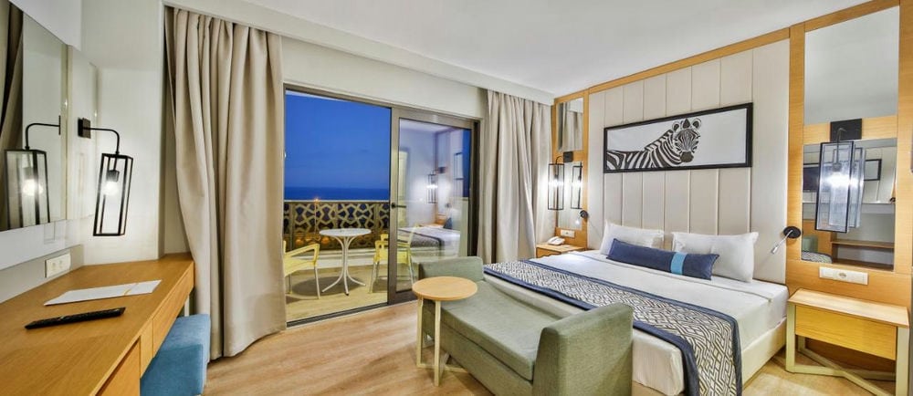 Calido Maris Hotel 5*