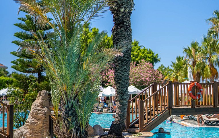 Alba Resort Hotel 5*