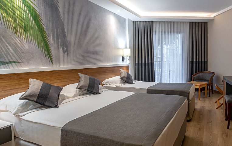 Alba Resort Hotel 5*