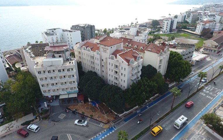 Oscar Hotel 3*