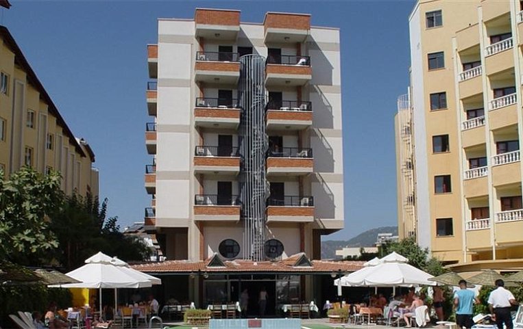 Oscar Hotel 3*