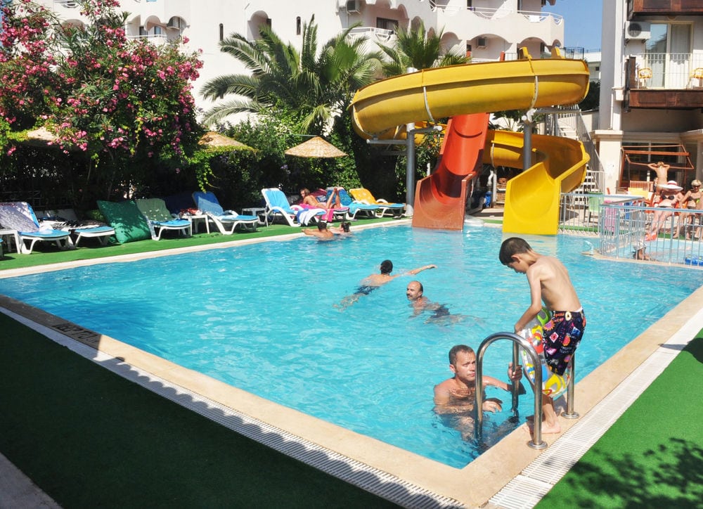 Oscar Hotel 3*
