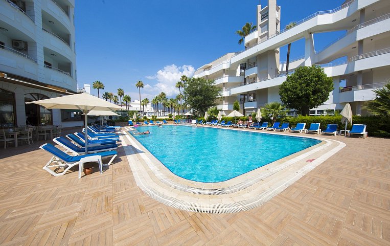 My Dream Hotel 4*