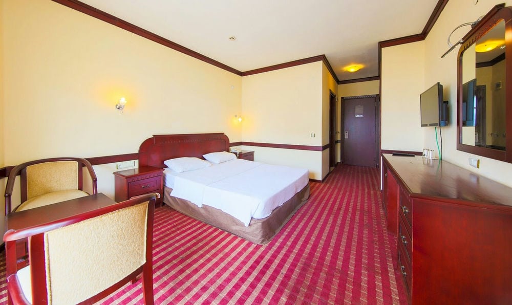 My Dream Hotel 4*