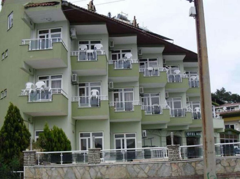Anerissa Hotel 3*