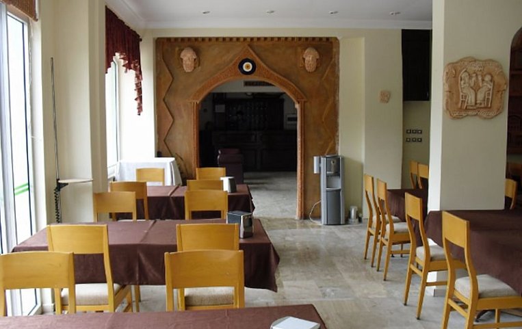 Anerissa Hotel 3*