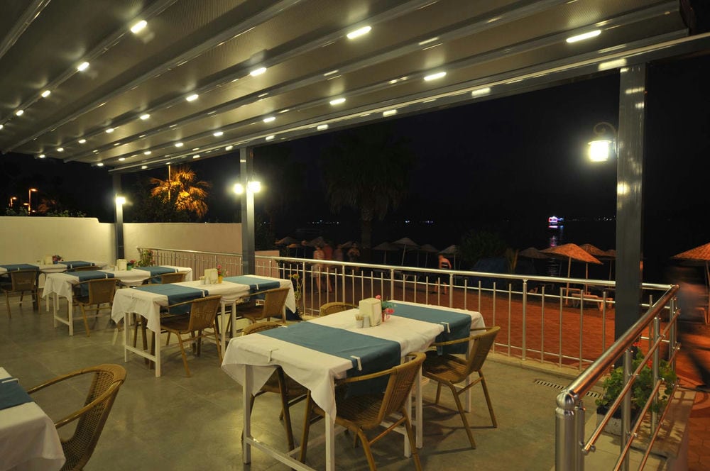 Amos Hotel 3*