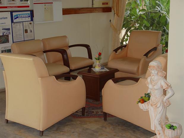 Amos Hotel 3*