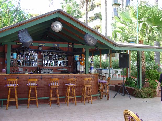Amos Hotel 3*