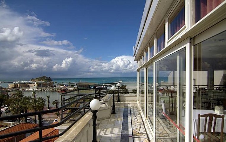 Surtel Hotel 3*