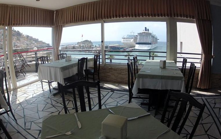 Surtel Hotel 3*