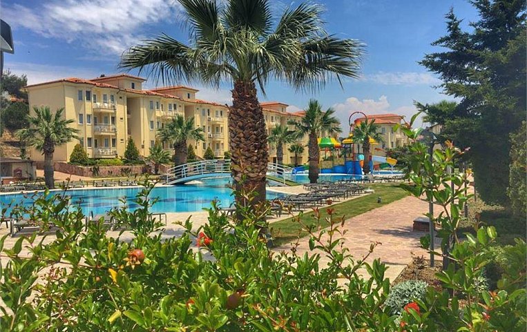 Sealight Family Club 4*