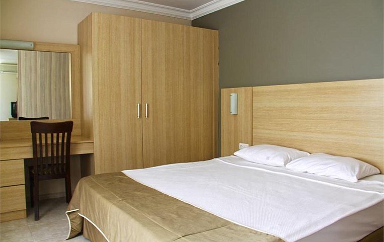 Sealight Family Club 4*