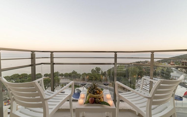 Ramada Resort Kusadasi & Golf