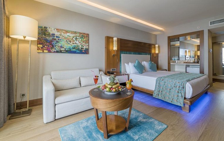 Ramada Resort Kusadasi & Golf