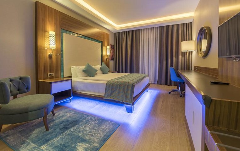 Ramada Resort Kusadasi & Golf
