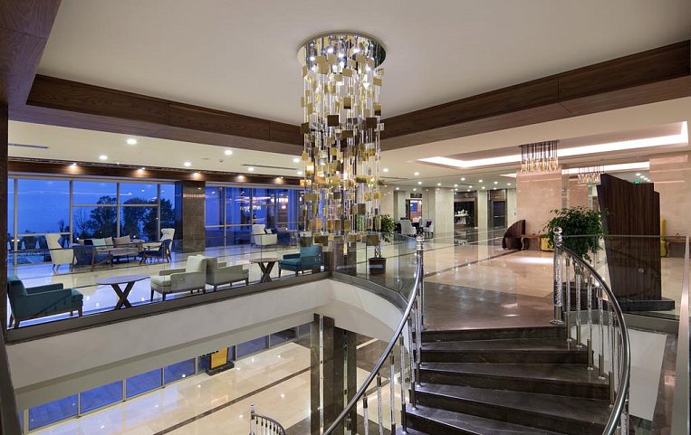 Ramada Resort Kusadasi & Golf