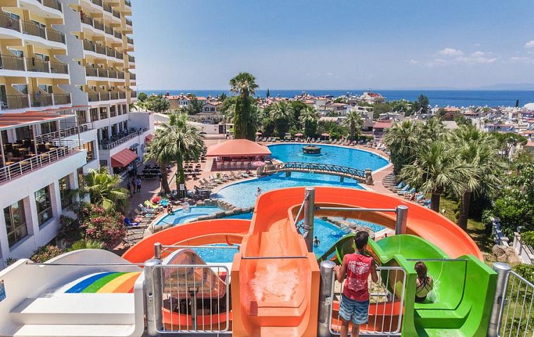 Palmin Hotel 4*