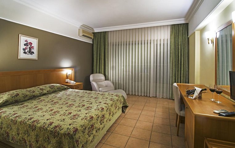 Palmin Hotel 4*