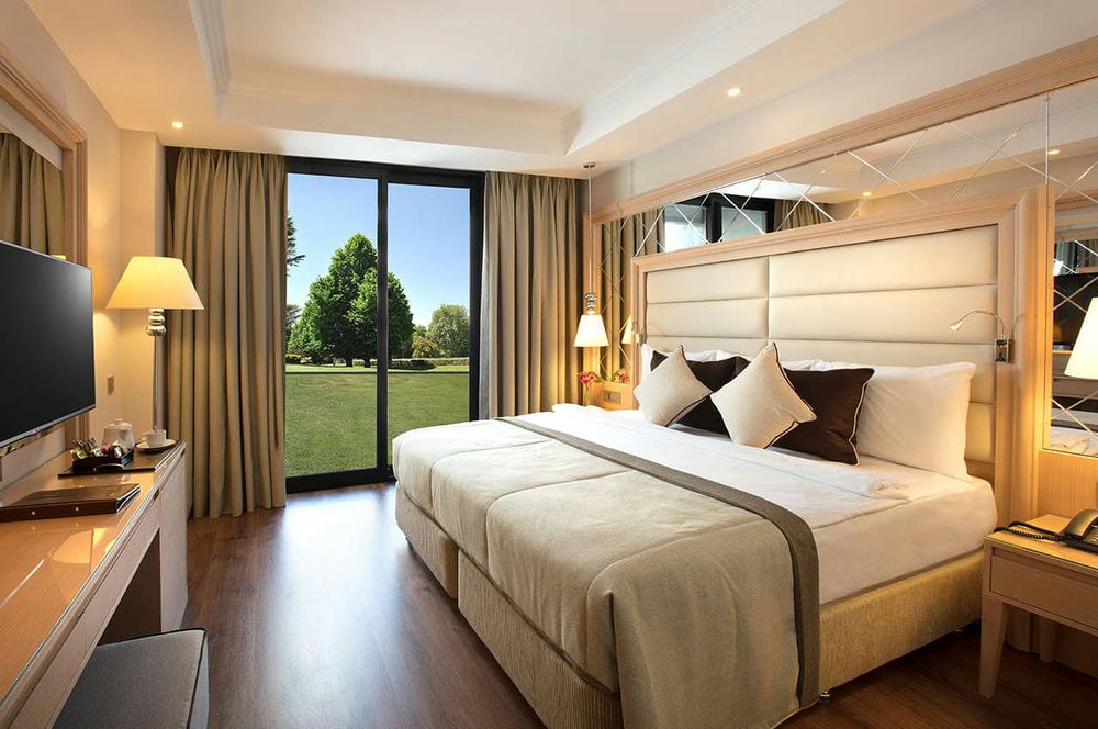 Korumar Ephesus Beach & Spa Resort 5*