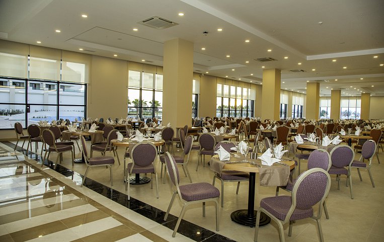 Korumar Ephesus Beach & Spa Resort 5*