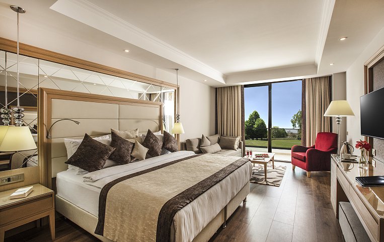 Korumar Ephesus Beach & Spa Resort 5*