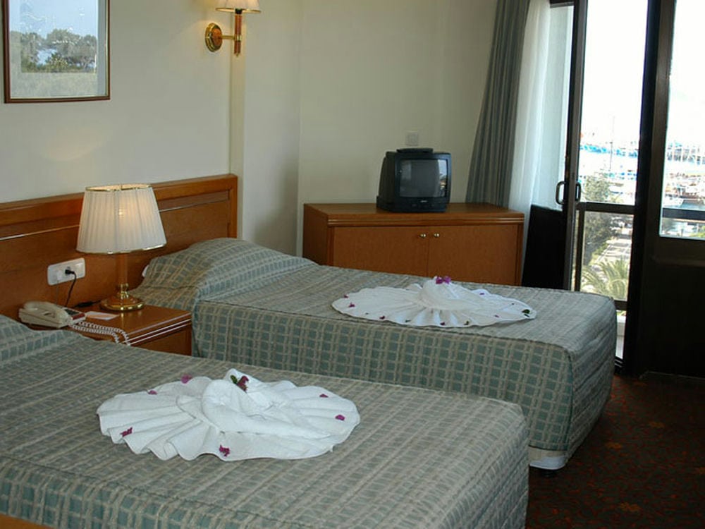 Ozkaymak Marina Hotel 5*